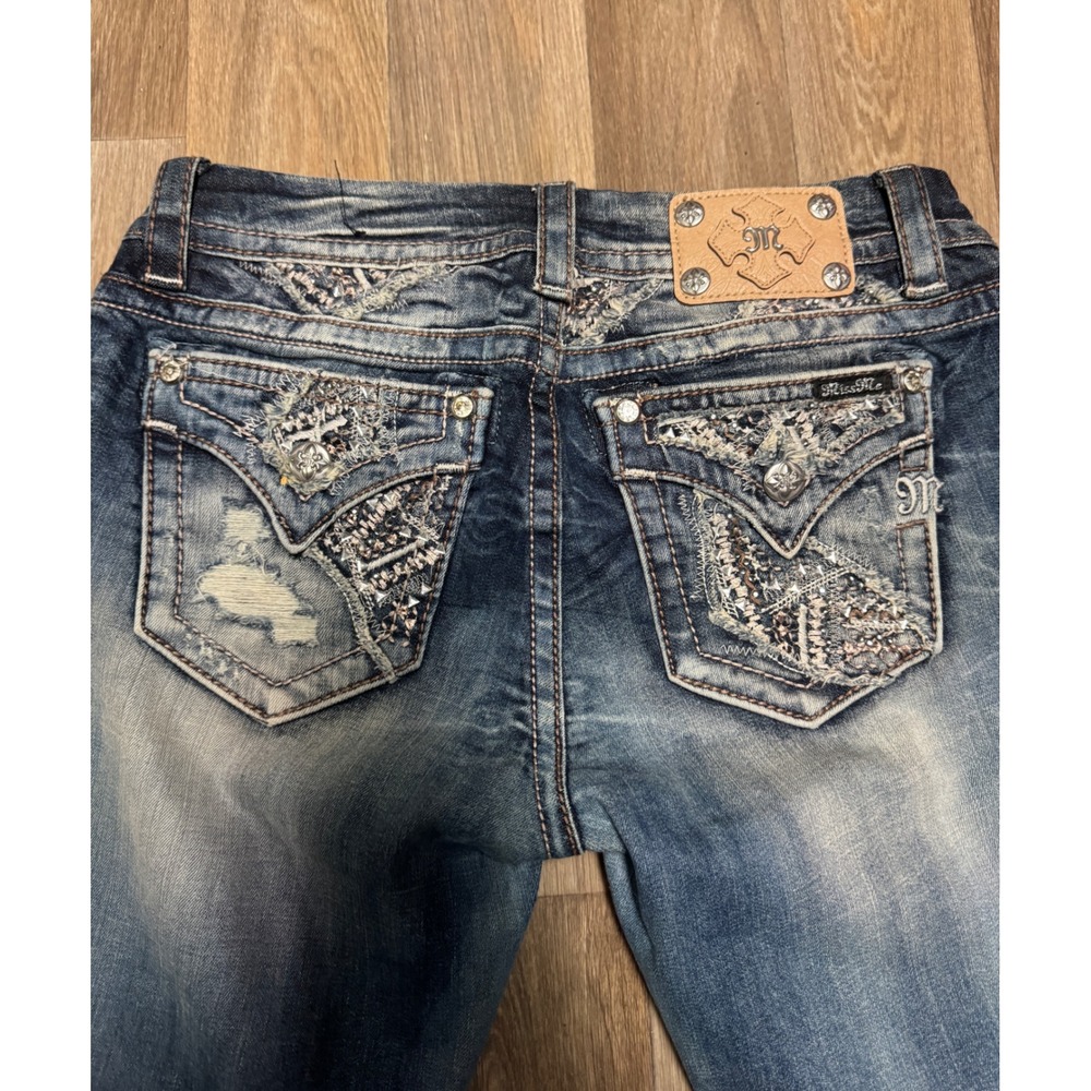 Miss Me Signature Slim Bootcut Embellished Jeans Medium Wash Size 30 Rhinestone - Picture 5 of 11